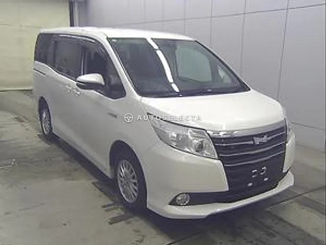 Toyota Noah 2015, auction grade 4