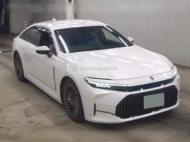 Toyota Crown 2025, auction grade 4.5