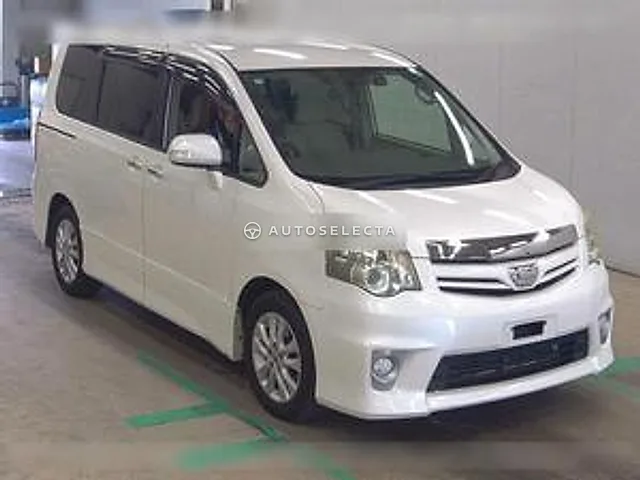 Toyota Noah 2011, auction grade 4