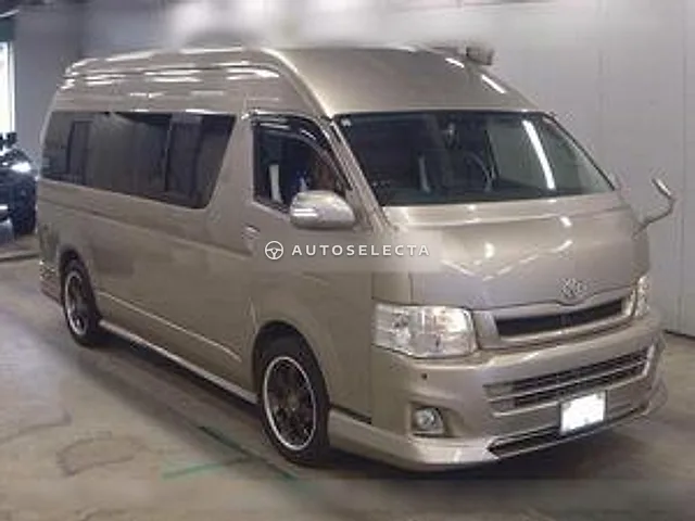 Toyota Hiace Van 2012, auction grade 3