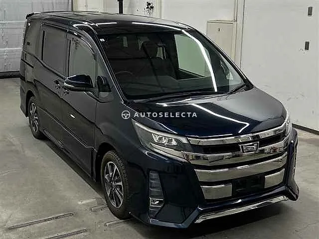 Toyota Noah 2017, auction grade 4
