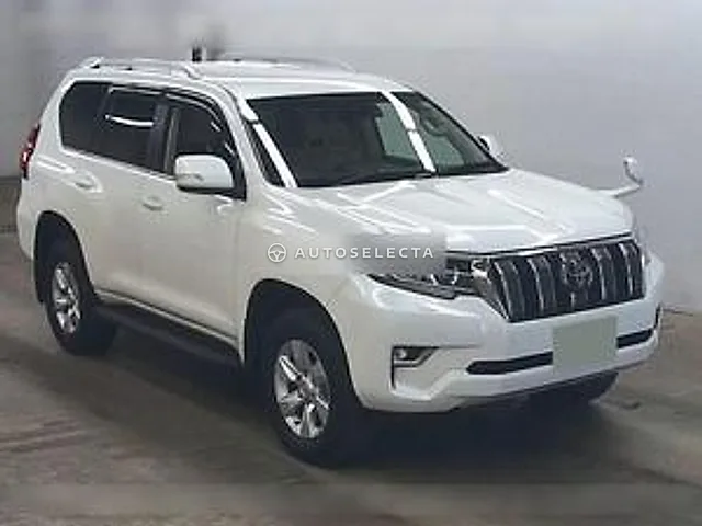 Toyota Land Cruiser Prado 2021, auction grade 3.5
