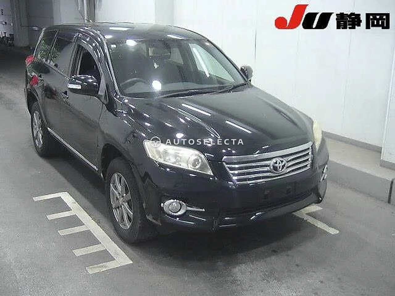 Toyota Vanguard 2012, photo 1 of 1