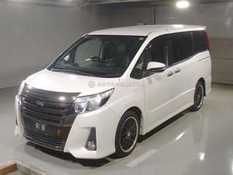 Toyota Noah 2016, photo 1 of 1