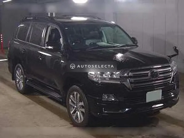 Toyota Land Cruiser 2018, auction grade 4.5