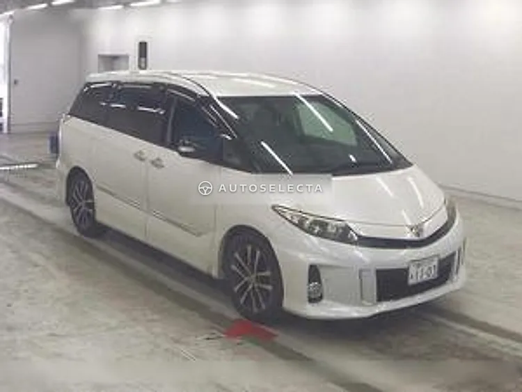 Toyota Estima 2013, photo 1 of 1