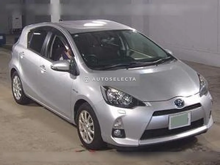 Toyota Aqua 2014, photo 1 of 1