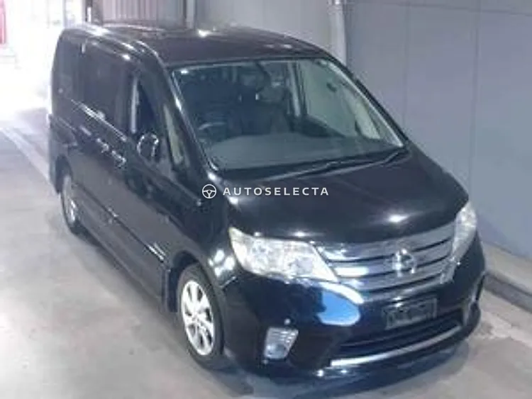 Nissan Serena 2013, photo 1 of 1