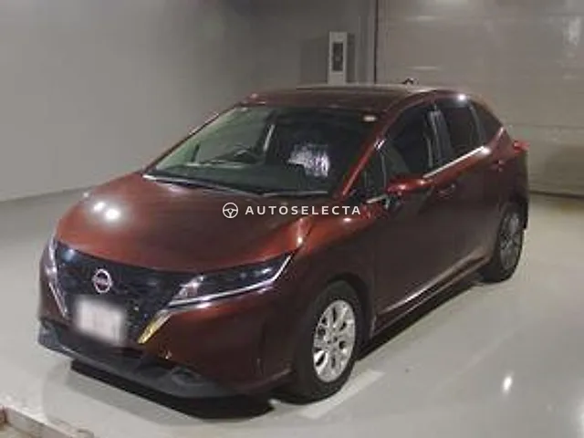 Nissan Note 2022, auction grade 3.5