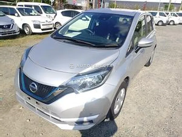 Nissan Note 2019, auction grade 3.5