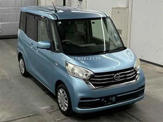 Nissan Dayz Roox 2017, auction grade R