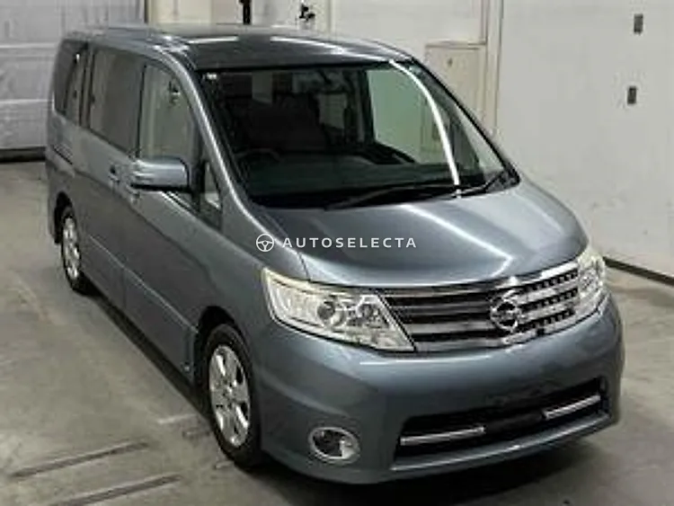 Nissan Serena 2010, photo 1 of 1