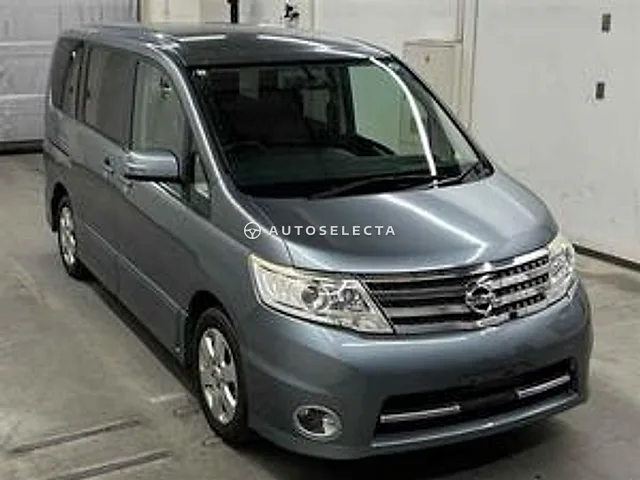 Nissan Serena 2010, auction grade R