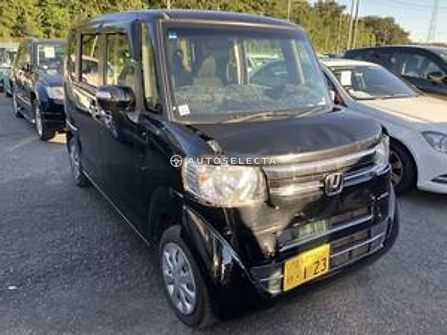 Honda N-BOX 2017