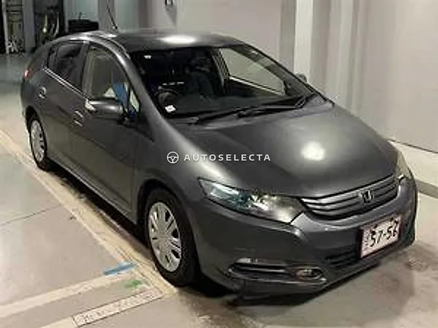 Honda Insight 2010, auction grade 3.5
