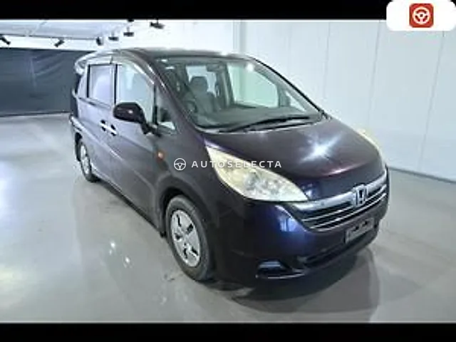Honda Stepwgn 2006, auction grade 2