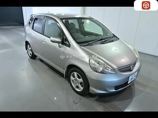 Honda Fit 2004, auction grade R