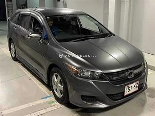 Honda Stream 2009, auction grade 3.5
