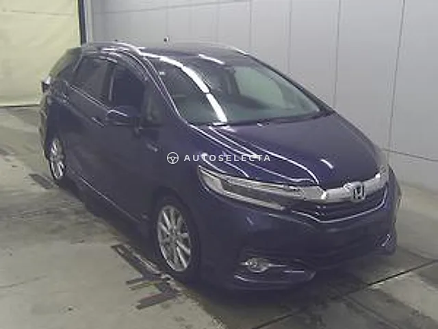 Honda Shuttle 2016, auction grade 3.5