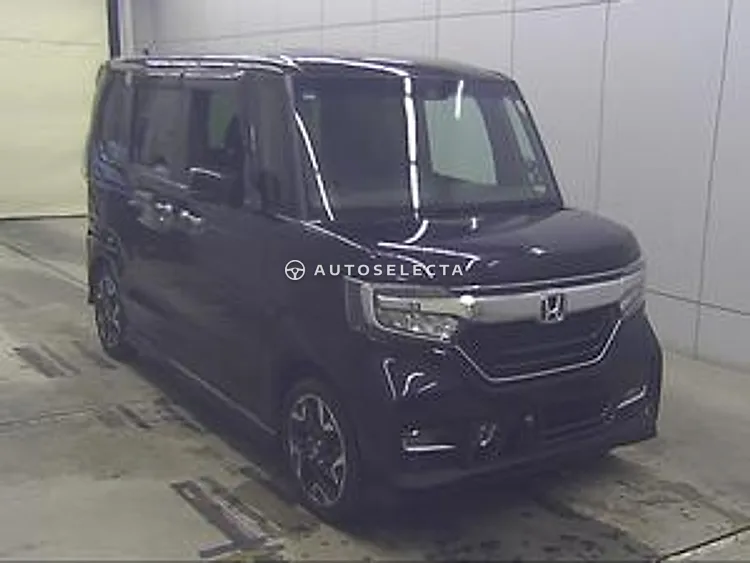 Honda N-BOX 2018, photo 1 of 6