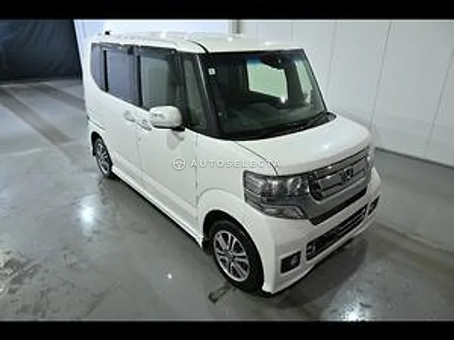 Honda N-BOX 2016, auction grade R