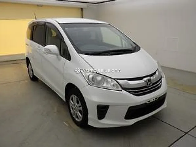 Honda Freed 2015, auction grade 2