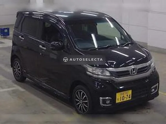 Honda N-WGN Custom 2018, auction grade 4