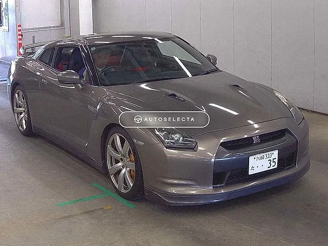 Nissan GT-R 2008, auction grade 4
