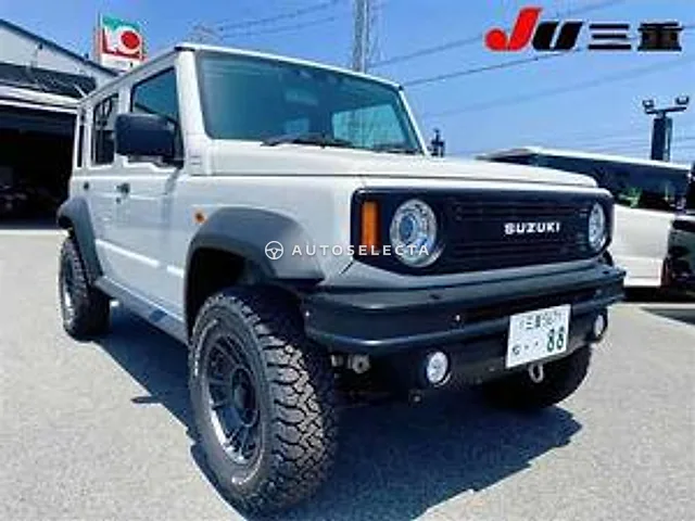 Suzuki Jimny Nomade 2025, auction grade 6