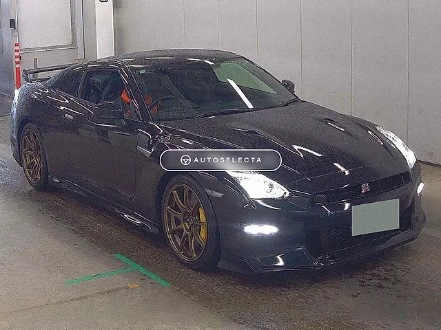 Nissan GT-R 2024, auction grade 5