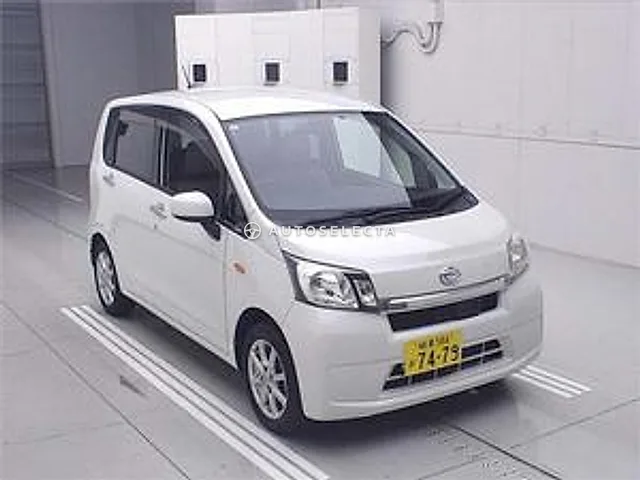 Daihatsu Move 2013, auction grade 3.5