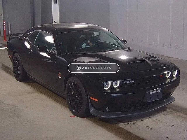 Dodge Challenger 2021, auction grade 3.5