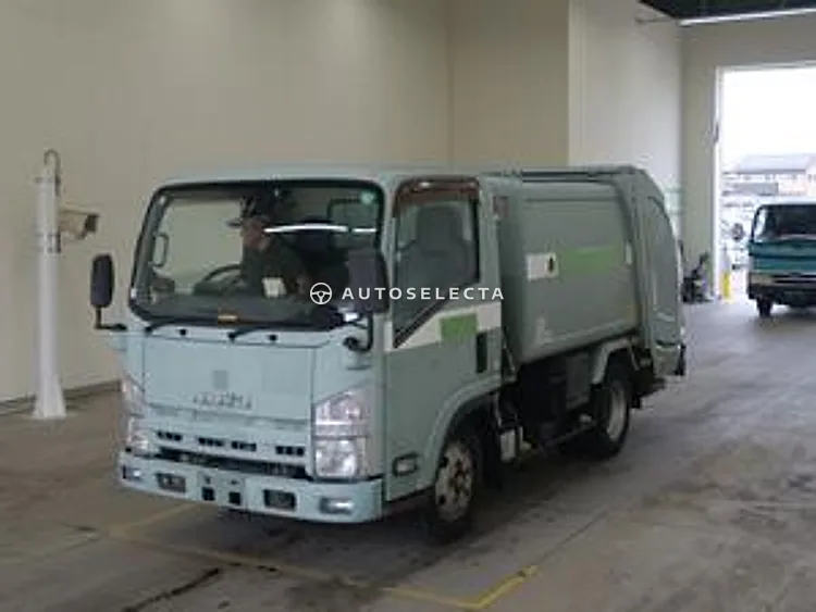 Isuzu ELF 2013, photo 1 of 1