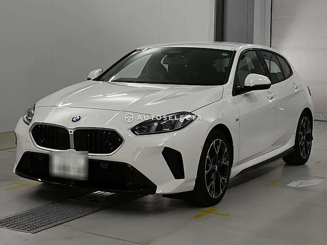 BMW 1 Series 2025, auction grade 5