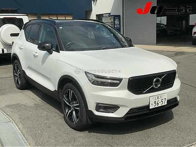 Volvo XC40 2019, auction grade 5