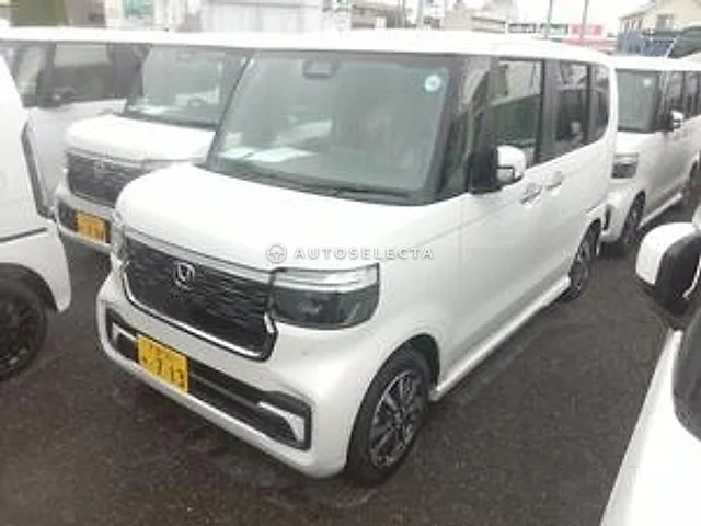 Honda N-BOX Custom 2026, auction grade S