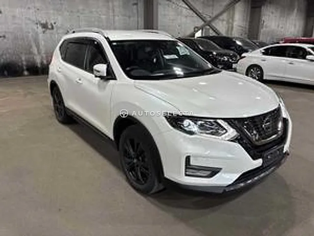Nissan X-Trail 2021, auction grade 4