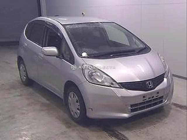 Honda Fit 2011, auction grade 4