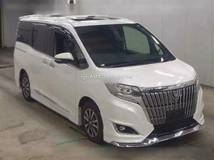 Toyota Esquire 2017, photo 1 of 1