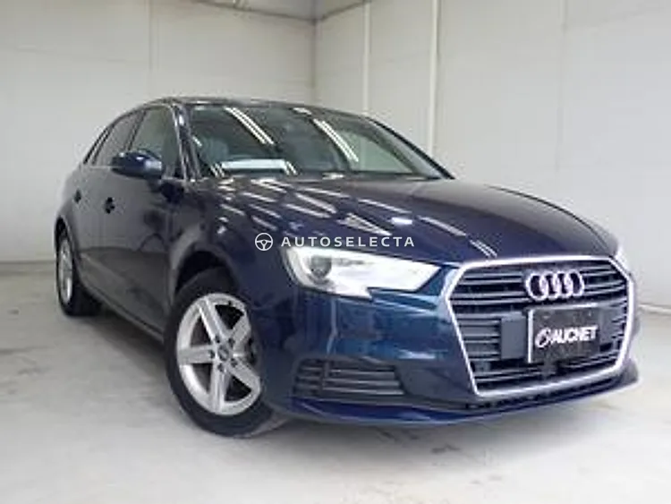 Audi A3 2018, photo 1 of 1