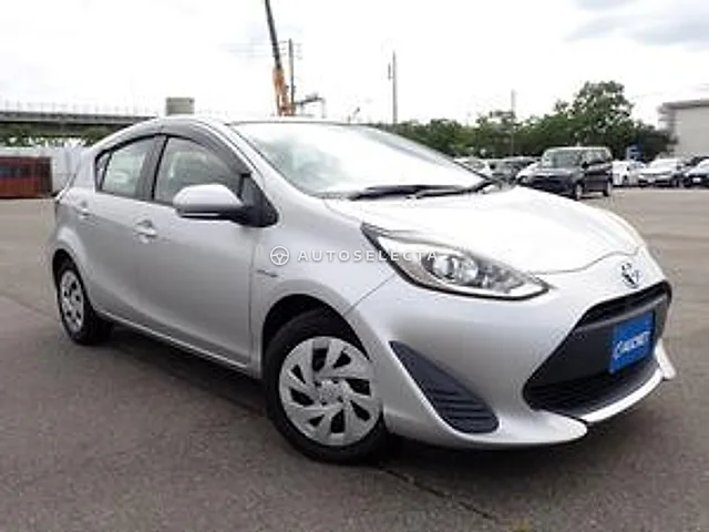 Toyota Aqua 2019, auction grade 3.5