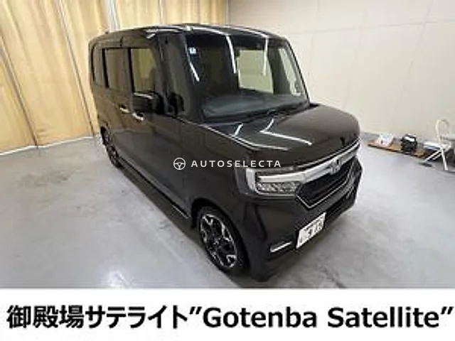 Honda N-BOX 2018, auction grade 3.5