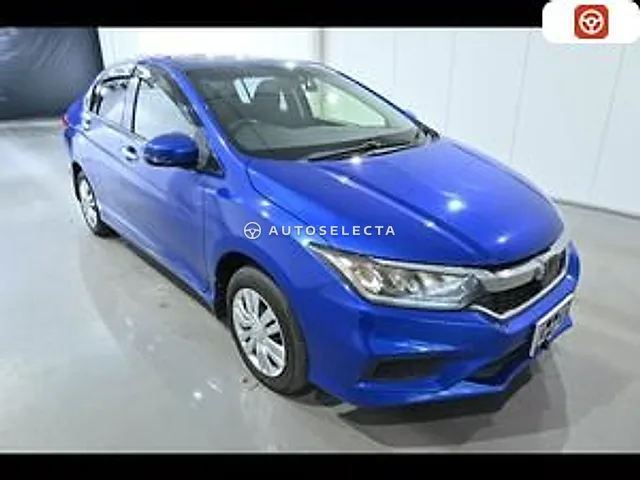Honda Grace 2017, auction grade 3.5