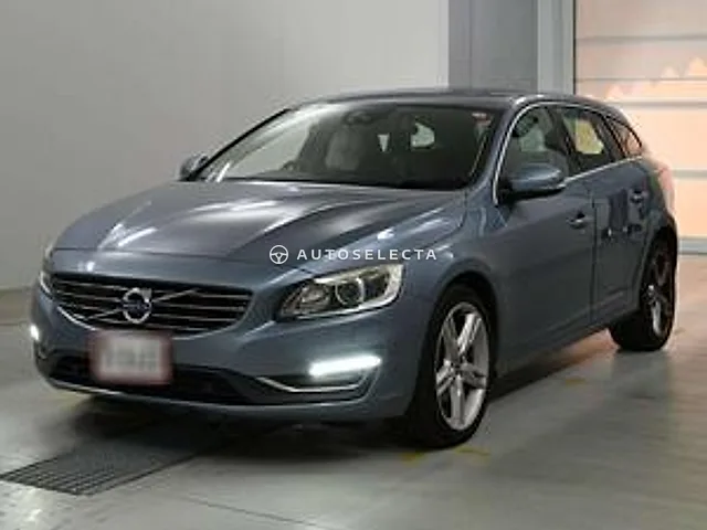 Volvo V60 2018, auction grade 4