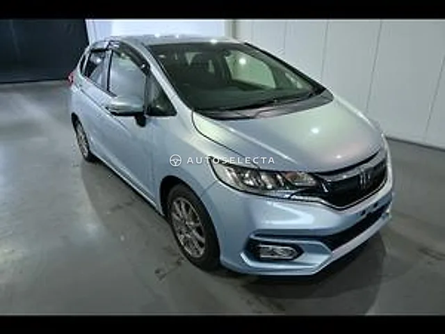 Honda Fit 2019, auction grade 4