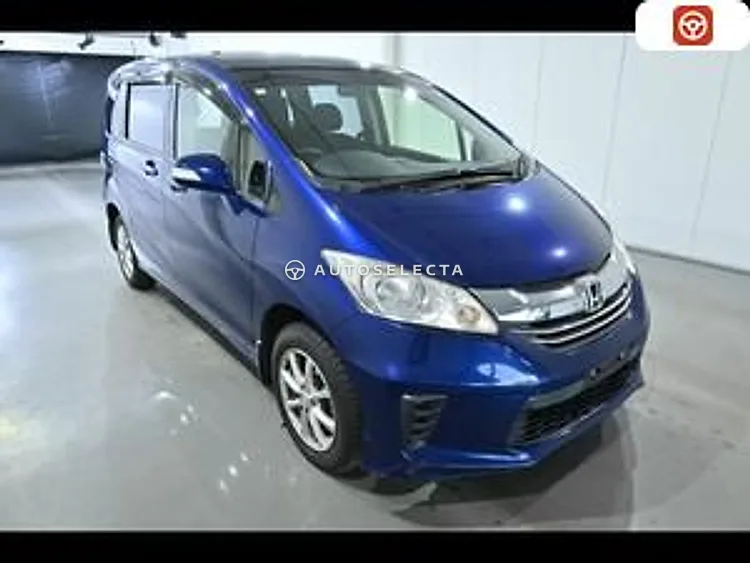 Honda Freed 2014, photo 1 of 1