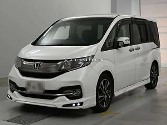 Honda Stepwgn Spada 2016, auction grade 3.5