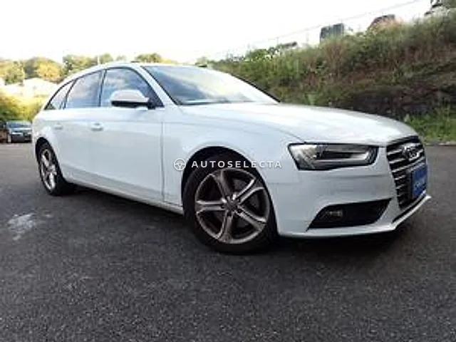 Audi A4 Avant 2013, auction grade 4