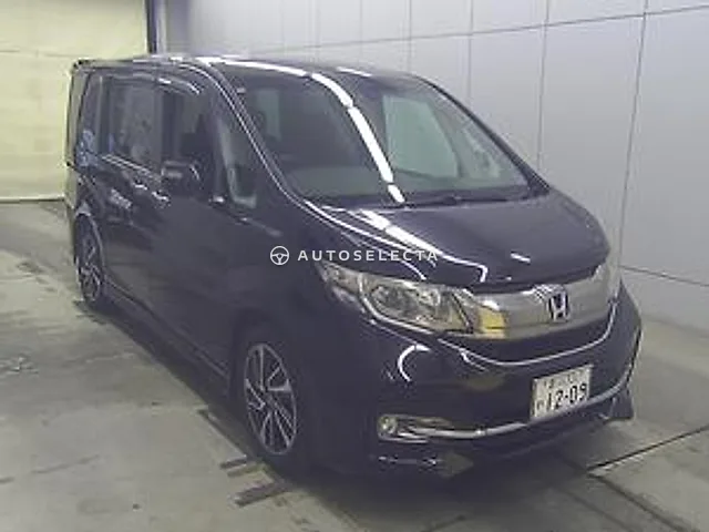 Honda Stepwgn Spada 2016, auction grade 3.5