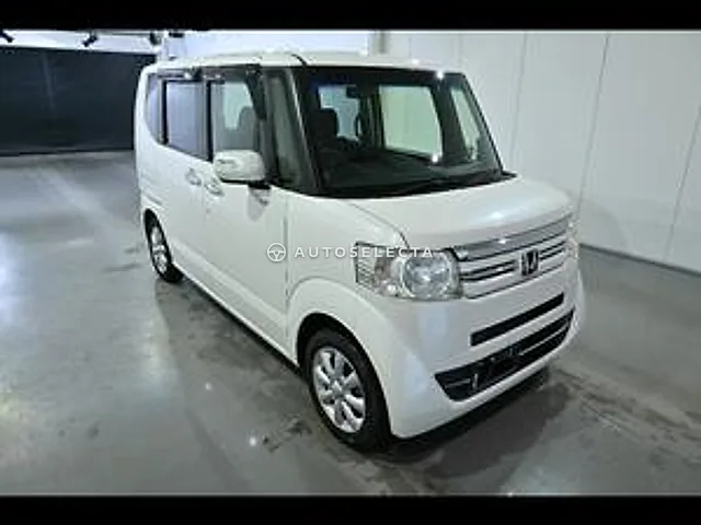 Honda N-BOX 2015, auction grade 4